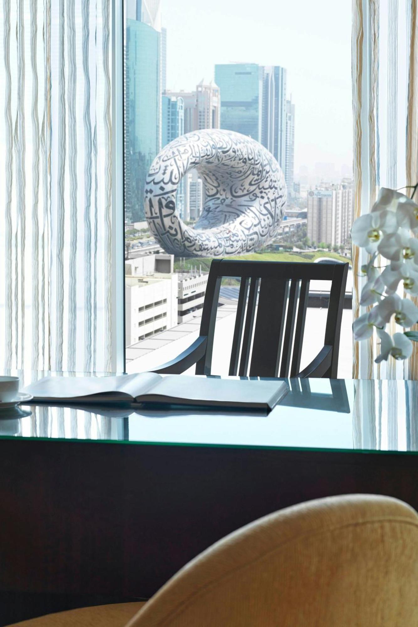 Ritz Carlton Difc Downtown Dubai Hotel Exterior photo